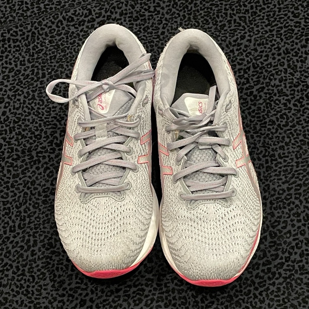 Asics Womens Running Shoes Gel Cumulus Sneakers Size 8 Gray Pink Walking - Picture 2 of 6